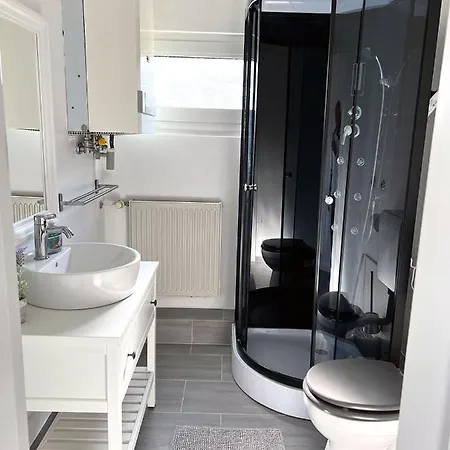 Ferienhaeuser Insel Usedom Haus Samara 8 - Blick Aufs Achterwasser! Whirlpool Und Sauna Lutow