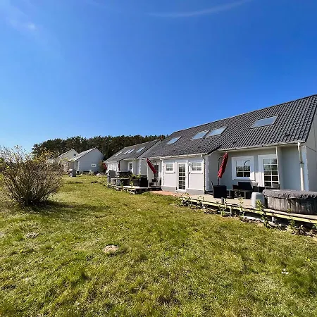 Ferienhaeuser Insel Usedom Haus Samara 8 - Blick Aufs Achterwasser! Whirlpool Und Sauna * Lutow