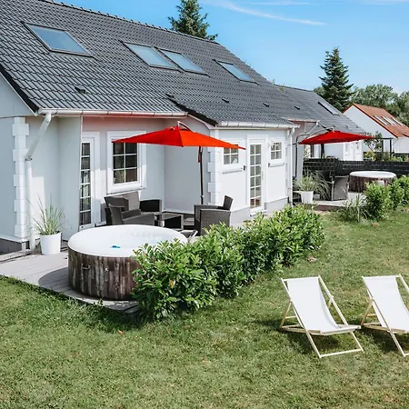 Ferienhaeuser Insel Usedom Haus Samara 8 - Blick Aufs Achterwasser! Whirlpool Und Sauna