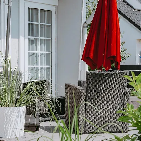 Ferienhaeuser Insel Usedom Haus Samara 8 - Blick Aufs Achterwasser! Whirlpool Und Sauna * Lutow